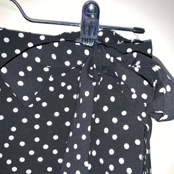 Wrap Style Skirt - Picture 4 of 7